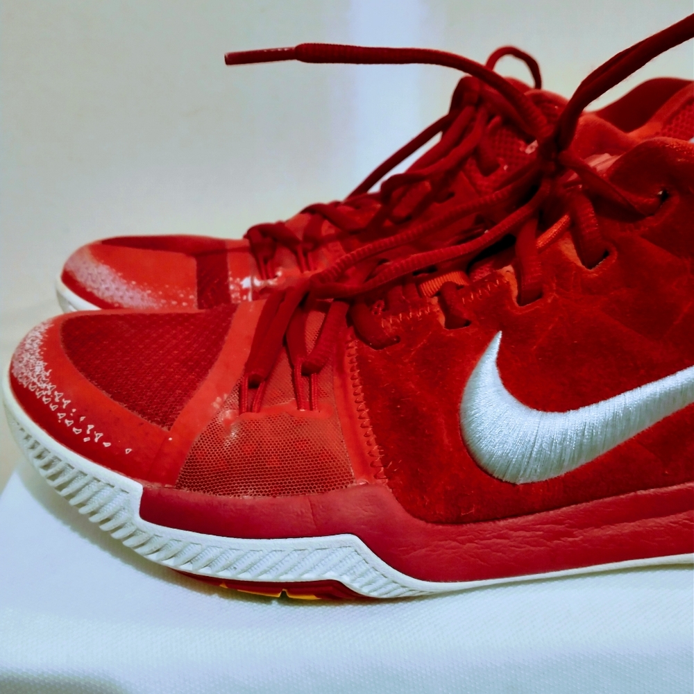 NIKE University Red, Grey & White Baskeball Shoes - Picture 6 of 15